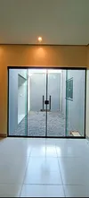 Porta 4 Folhas